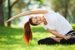 开云·体育全站登录地址-球员场上决策力是否能通过训练提升，对足球运动员比赛中的运动决策水平进行评价